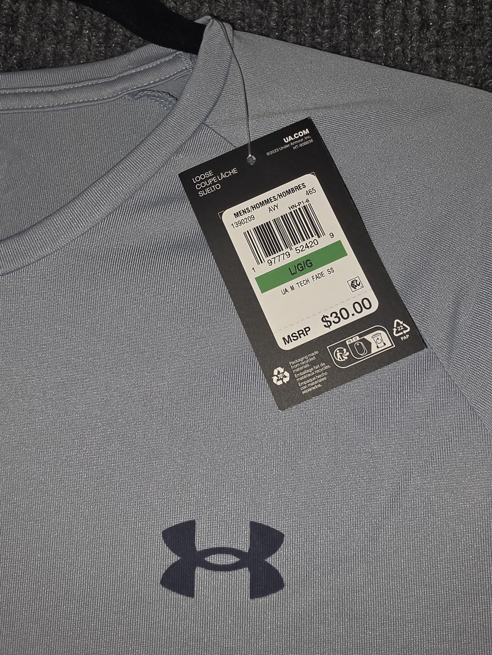 Under Armour Men’s Light Blue/Gray Athletic Tee with Navy Graphic - Picture 4 of 5